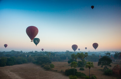 Bagan balloon-12.jpg