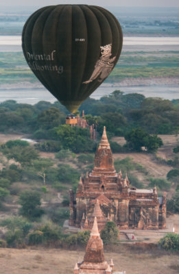Bagan balloon-14.jpg