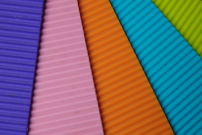 8 May: Coloured mats