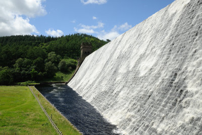 Derwent Dam Overflow