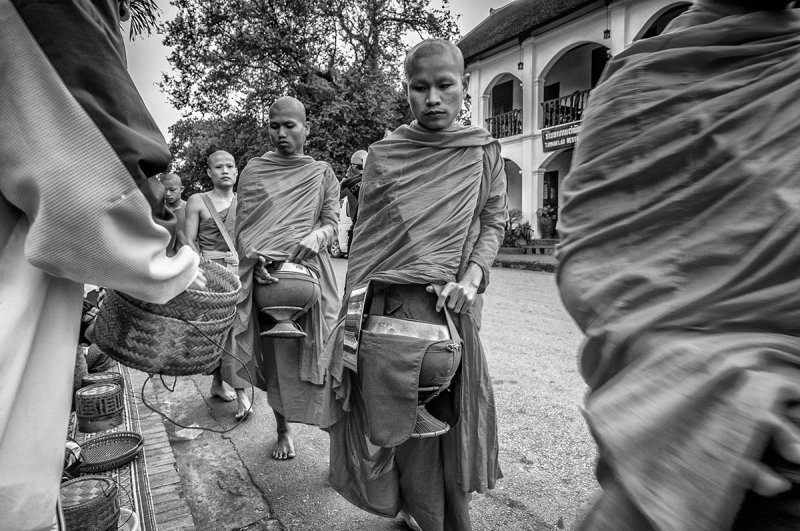 luang au petit matin