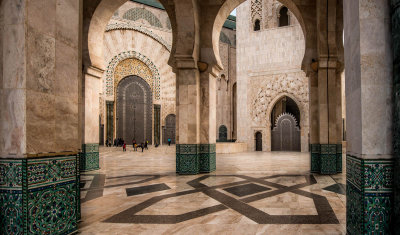 entre de la mosque hassanII