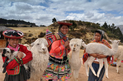 Cusco - posing for a picture