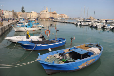 Trani's fishermen port