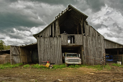 Barns around Lynchburg, TN