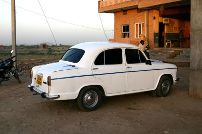 Jaipur-Taxi.pb.JPG