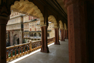 Karauli-Summer Palace.1.jpg