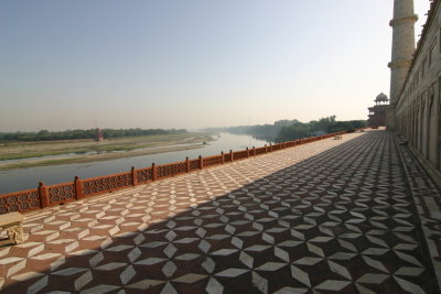Agra-Taj Mahal 23.pb.JPG