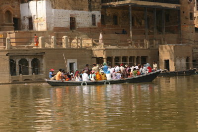 Varanasi-The Ganges 14.JPG
