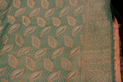 Varanasi. Silk work.13.pb.jpg