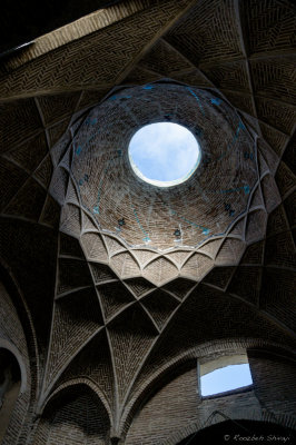 2010-Ceiling in bazar