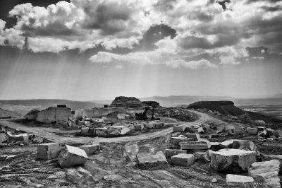 2013 Travertine mine