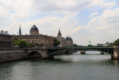 Notre-Dame bridge