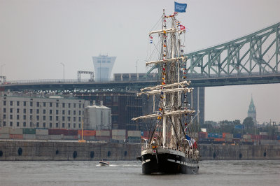 Le Belem arrive