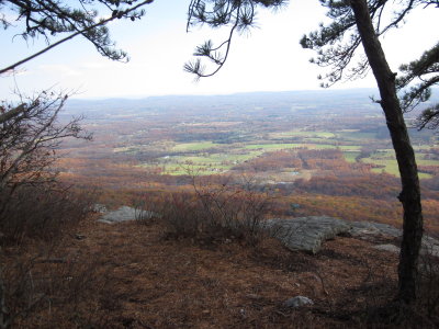 19-110213-C2-3078 valley view from ledge trail.JPG