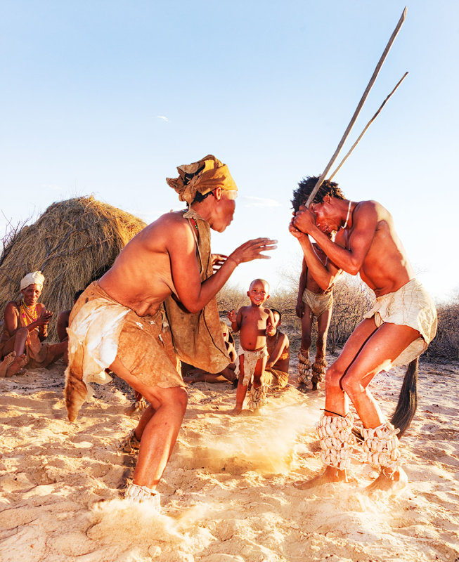 Bushman Traditional Dance - Lion attacks Kudu