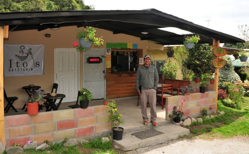 Itos Cafe