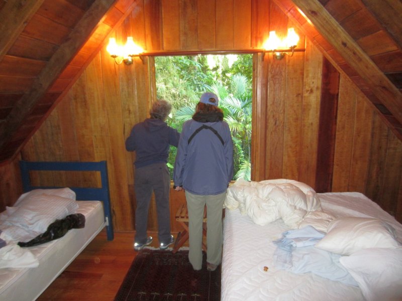 Quetzal House bedroom2