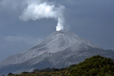 Volcan de Fuego 10 Feb 2016