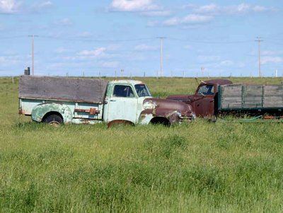 Abandoned vehicle 9376