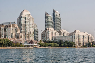 toronto_from_the_lake