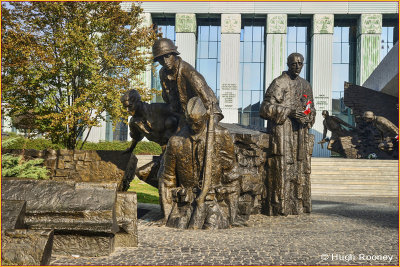  Warsaw - Monument to the Warsaw Uprising - Entering the sewers 