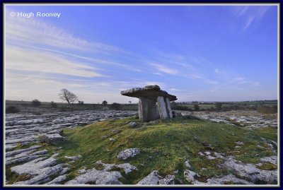  Ireland - Co.Clare - The Burren - Poulnabrone Dolmen 