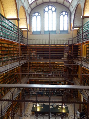 The museum library-with thousands of volumes on art, sailing, trade and history