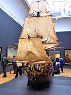 Large model of Dutch 16th Century merchant ship-trade made the Netherlands and Amsterdam rich
