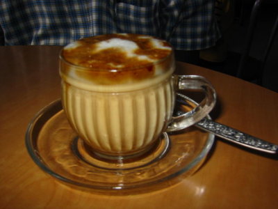 mmmmacchiato!  essence of the Addis Abebean sub-culture