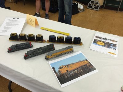 FTTX flatcar loads from Protoloads.com