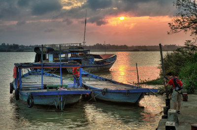 Sunset at Hoi An Thu Bon river
