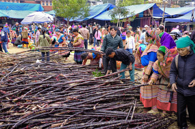 Bac Ha  Sunday market