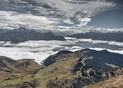 On the way to mount Siwfass