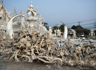 Wat Rong Khun  White Temple