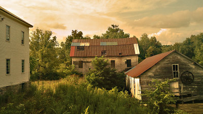 Look the sky is falling at rough river falls.jpg(89)