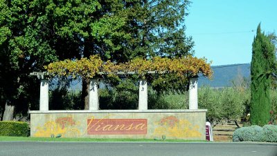 Viansa Entrance