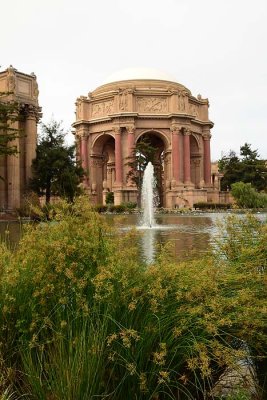Palace of Fine Arts Fountain View