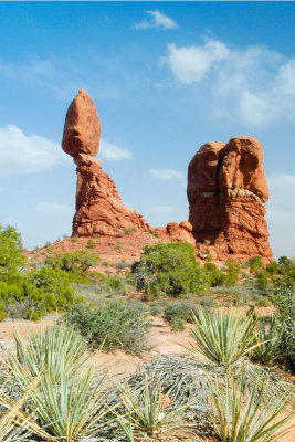 BALANCED ROCK