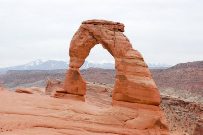 DELICATE ARCH