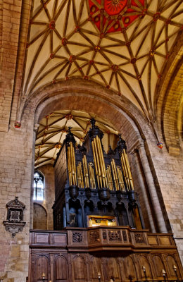 The 'Milton' organ