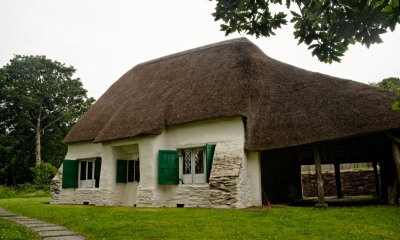 C17th Friends (Quaker) Meeting House