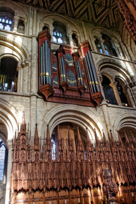 organ and choir stalls