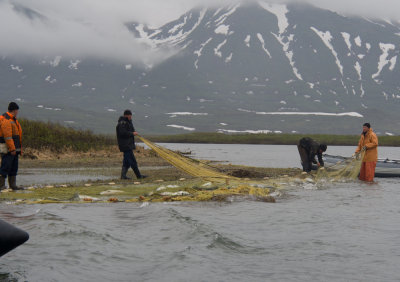 Russian fishermen - P6283243.jpg