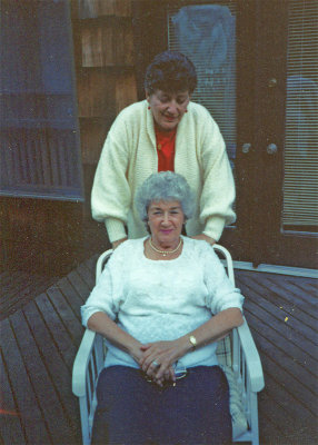 Aunts Harriet and Susan.jpg
