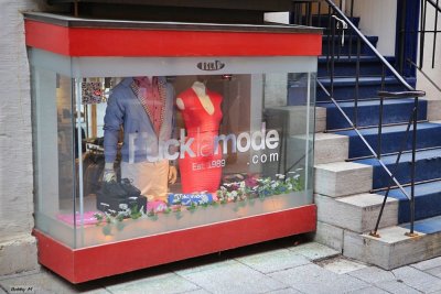 Fuck la Mode fashion boutique