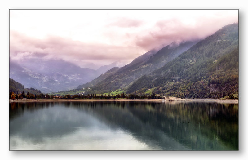 Lago di Poschiavo and the upper Valley