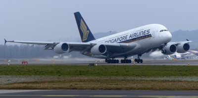 9V-SKM Singapore Airlines 