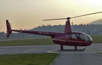 Robinson R44 