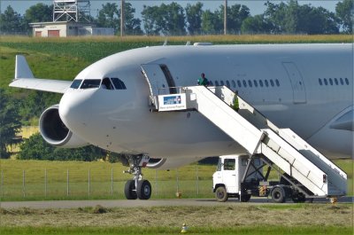 Airbus A340-313